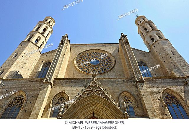 Gothic church of Santa Maria del Mar, west facade, La Ribera, Barcelona, Catalonia, Spain, Europe
