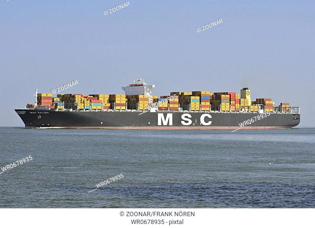 Containership MSC Kalina