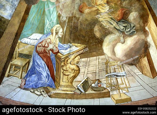 The angel Gabriel announces to Mary the birth of Jesus Christ. Mural painted between 1785 and 1787 by Leonardo Isler. 1759-1837