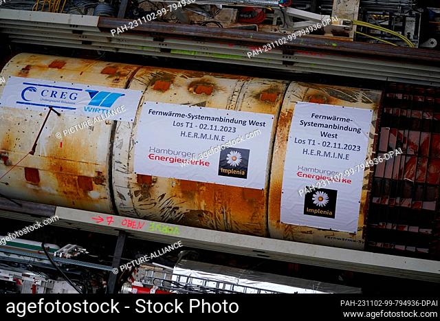 02 November 2023, Hamburg: View of the tunnel boring machine ""Hermine"" in the approximately 30-meter-deep shaft before the start of drilling for Hamburg's new...
