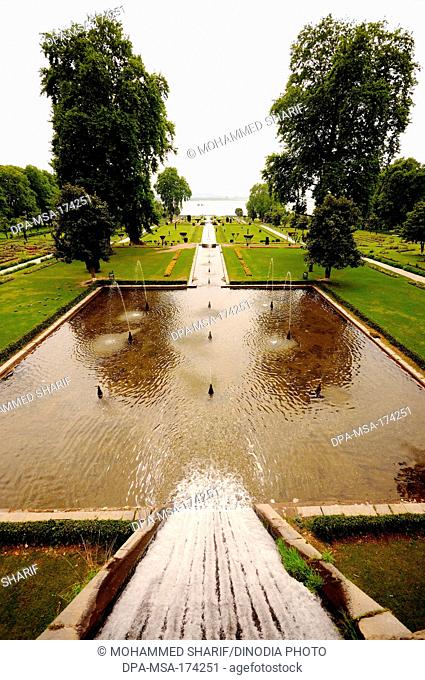 Fountains in mughal garden nishat bagh , Srinagar , Jammu and Kashmir , India
