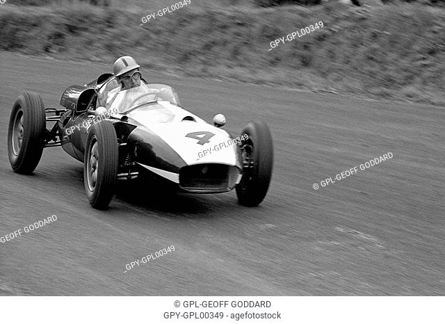 Roy Salvadori in Tommy Atkins Cooper-Maserati T45 in the VI International Gold Cup at Oulton Park, England 26th September 1959
