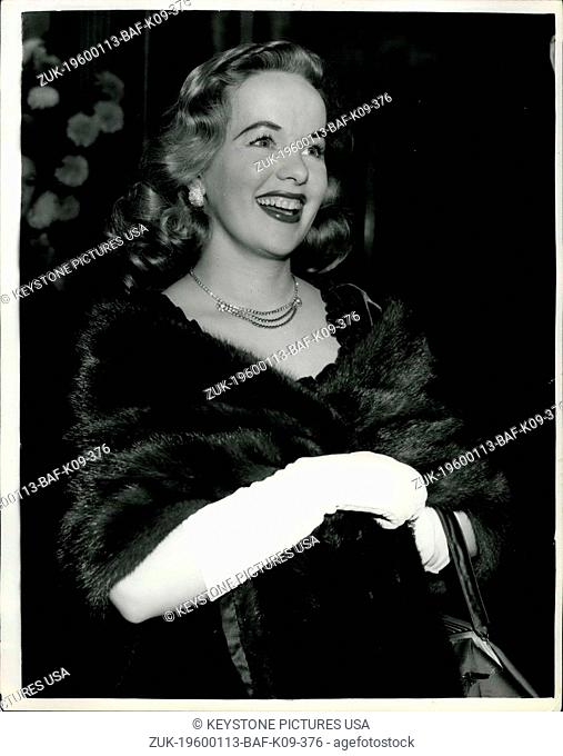 1953 - PEGGY CUMMINS. Last night's London Premiere of the Cinemascope Film 'The Robe'l 'The Robe' the first film to be made in the new system called Cinemascope