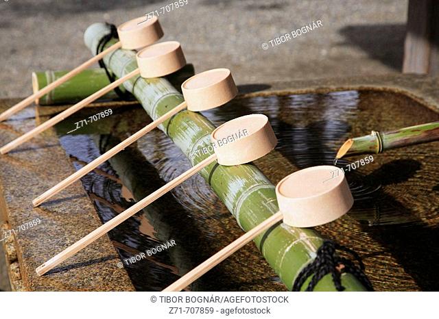 Japan, Kansai, Kyoto, traditional ablution fountain