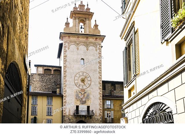 Torre della Campanella (Bell Tower), entrance gate to Cittadella. Piazza Mascheroni, Upper City (CittÃ  Alta), Bergamo, Lombardy, Italy, Europe