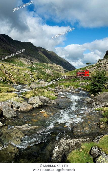 Great Britian, Wales, mountain stream at Llanberis Pass at Snowdonia National Park