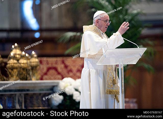 Pope Francis gives the Urbi et Orbi blessing during the Easter Sunday Mass in the Vatican Basilica without faithful due to the coronavirus pandemic (Covid-19)