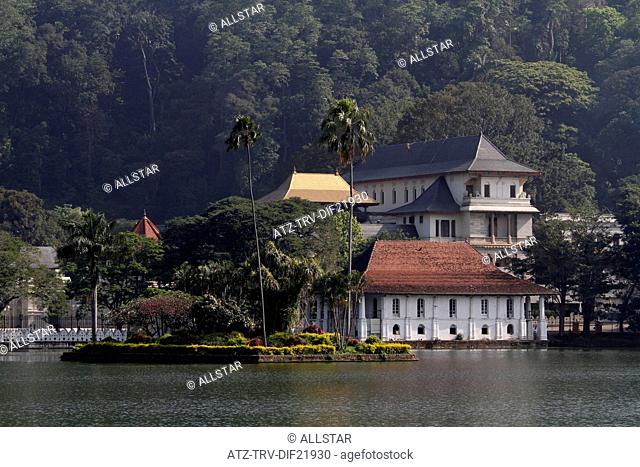 TEMPLE OF THE TOOTH RELIC; KANDY, SRI LANKA; 12/03/2013