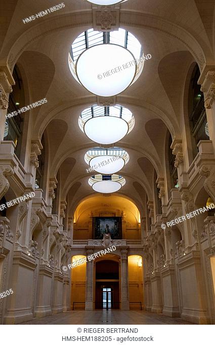 France, Paris, Musee des Arts Decoratifs Museum of Decorative Arts in a Louvre wing