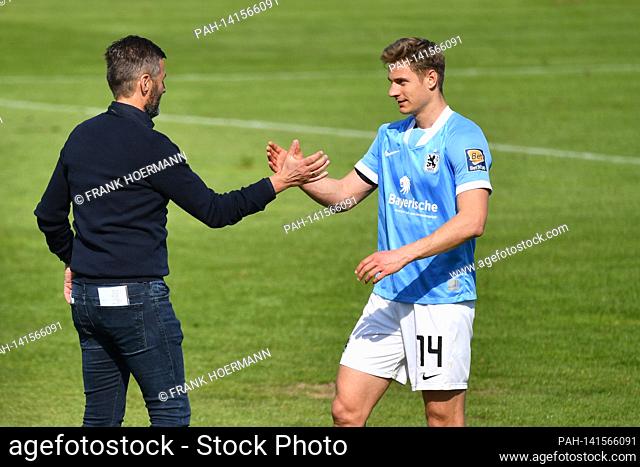 Michael KOELLNER (coach 1860) with Dennis DRESSEL (TSV Munich 1860) after the end of the game. Soccer 3rd league, Liga3, TSV Munich 1860 - SC Verl 3-2 on April...
