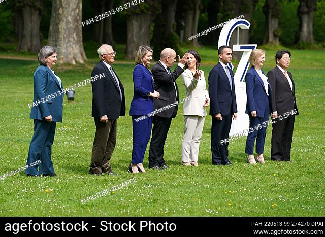 13 May 2022, Schleswig-Holstein, Weissenhäuser Strand: Victoria Nuland (l-r), Under Secretary of State and Political Director at the U.S