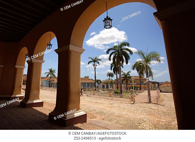 View from Casa de la Cultura to the Plaza Mayor, Trinidad, Sanctí Spíritu Province, Cuba, Central America