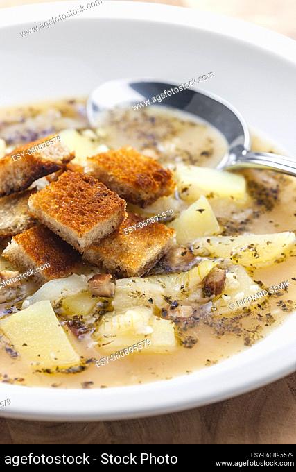 garlic soup with toast bread