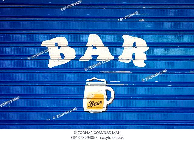glass of beer Illustration and the word
