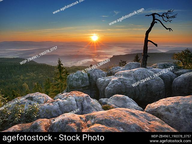 Szczeliniec Wielki mountain in The Sudetes