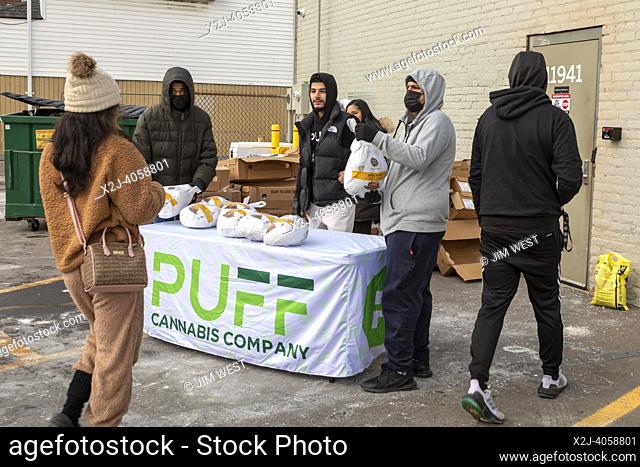 Hamtramck, Michigan USA - 21 November 2022 - Puff Cannabis gives away free turkeys for Thanksgiving. The cannabis dispensary distributed over 1700 turkeys at...