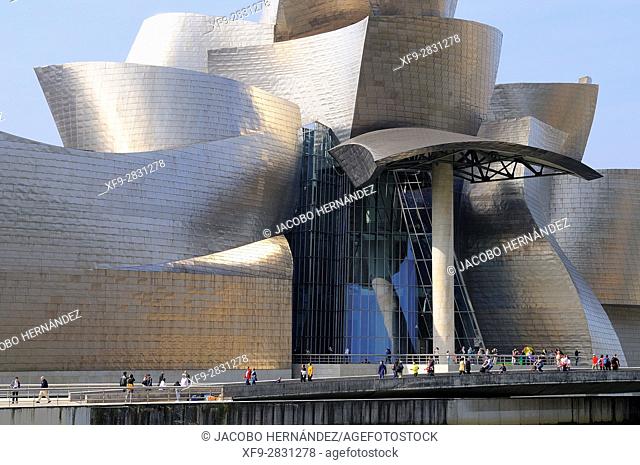 Guggenheim Museum by Frank O. Gehry.Bilbao city.Bizkaia province.Euskadi.País Vasco.Spain