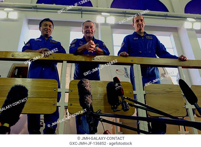 At the Gagarin Cosmonaut Training Center in Star City, Russia, Expedition 3839 Flight Engineer Koichi Wakata of the Japan Aerospace Exploration Agency (left)