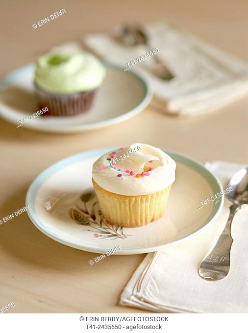 Cupcakes on plates