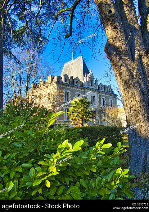 Chateau de Pile, Eymet, Dordogne Department, Nouvelle-Aquitaine, France
