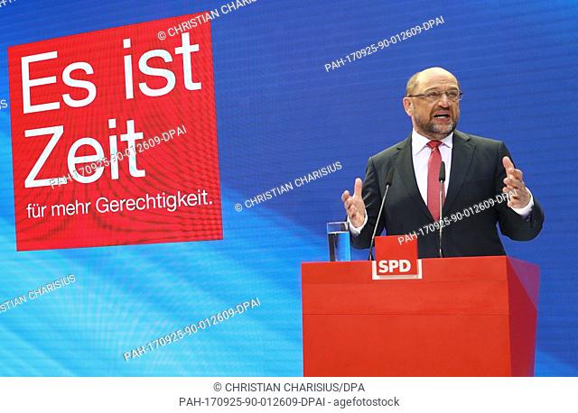 The SPD's defeated chancellor canidate Martin Schulz gives a short speech in the Willy Brandt House, the party's headquarters in Berlin, Germany