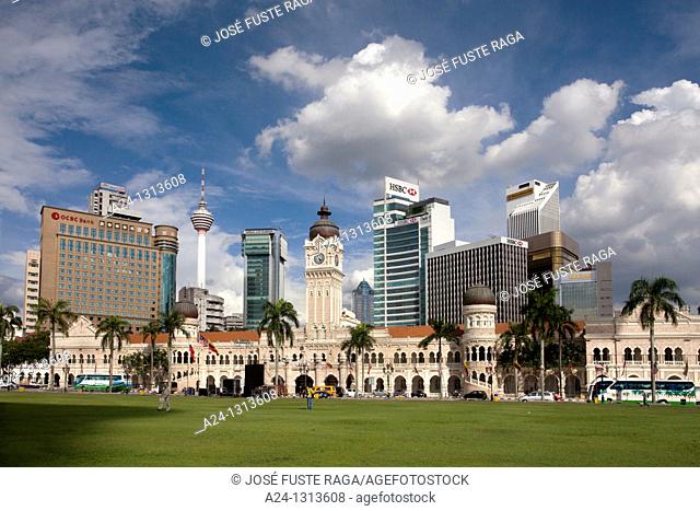 Malaysia, Kuala Lumpur City, Merdeka Square, Sultan Abdul Samad Bldg, Menara Tower