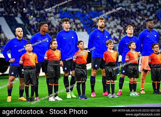 Milano, Italy. 16th, May 2023. The players of Inter seen lune up for the UEFA Champions League match between Inter and AC Milan at Giuseppe Meazza in Milano