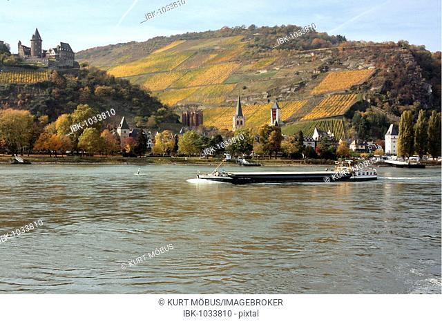 Freighter on the Rhine River at Bacharach, Rhenish Hesse, UNESCO World Heritage Site Upper Middle Rhine Valley, Rhineland-Palatinate, Germany, Europe