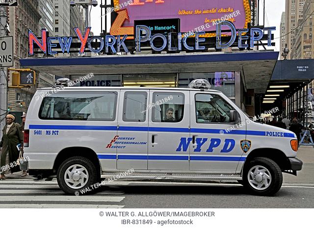 NYPD police station, Times Square, Manhattan, New York City, USA