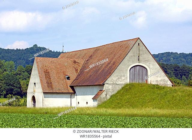 Historical grain barn near Diessenhofen, CH
