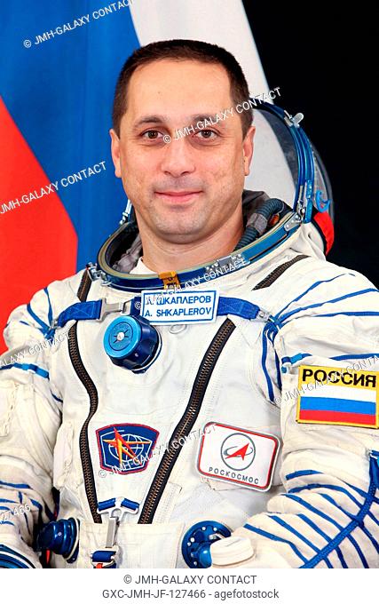 Russian cosmonaut Anton Shkaplerov, Expedition 27 backup crew member, attired in a Russian Sokol launch and entry suit, takes a break from training in Star City