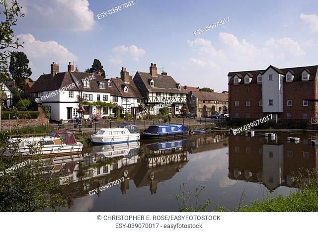 A quiet corner near Abbey Mill in the town of Tewkesbury, Gloucestershire, Severn Vale, UK