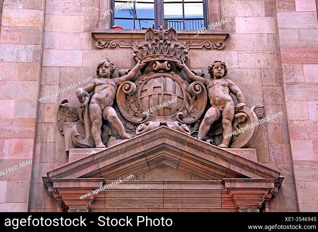 sculpture of the Barcelona coat of arms by Eusebi Arnau of the Post Office building, 1927, Barcelona, ??Catalonia, Spain