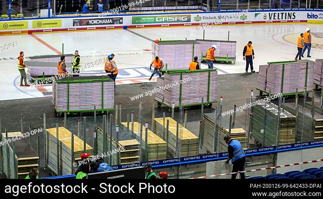26 January 2020, Berlin: In preparation for the first double match day in the Mercedes-Benz Arena, the conversion of the playing surface from ice hockey to...