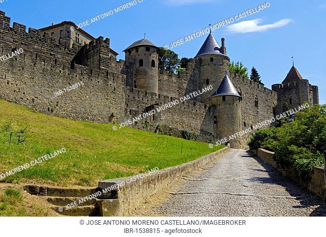La Cité, medieval fortified town, Carcassonne, Aude, Languedoc-Roussillon, France, Europe