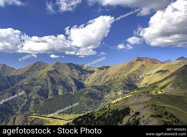 Tor valley and the Cabús mountain pass, seen from Pic de la Bassera, in the Alt Pirineu Natural Park (Andorra - Catalonia, Spain, Pyrenees)