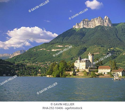 Lac d'Annecy, Haute Savoie, Rhone Alpes, France, Europe