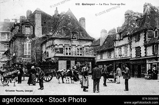 quimper, the place terre au duc, postcard 1900