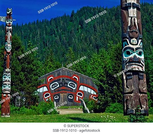 Tlingit Culture Longhouse Totem Saxman Totem Village Ketchikan Alaska