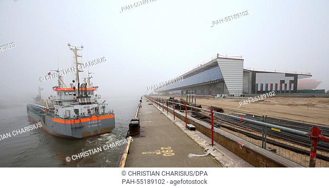 A view of the deserted construction site of the third cruiseliner terminal CC3 at Hamburg harbour in Hamburg,  Germany, 21 January 2015