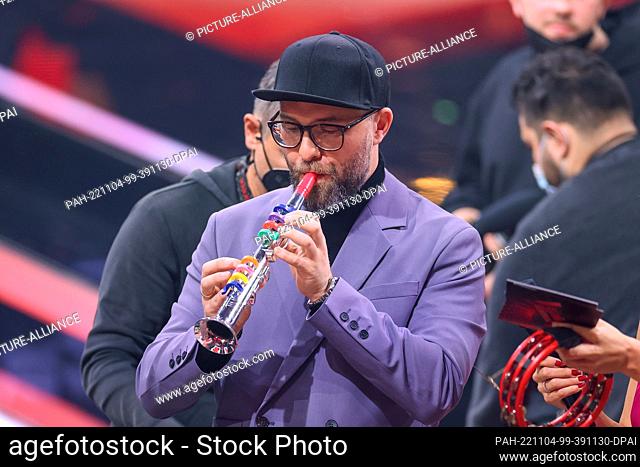 04 November 2022, Berlin: Coach and singer Mark Forster is on stage at the finale of the casting show ""The Voice of Germany"" in Studio Adlershof