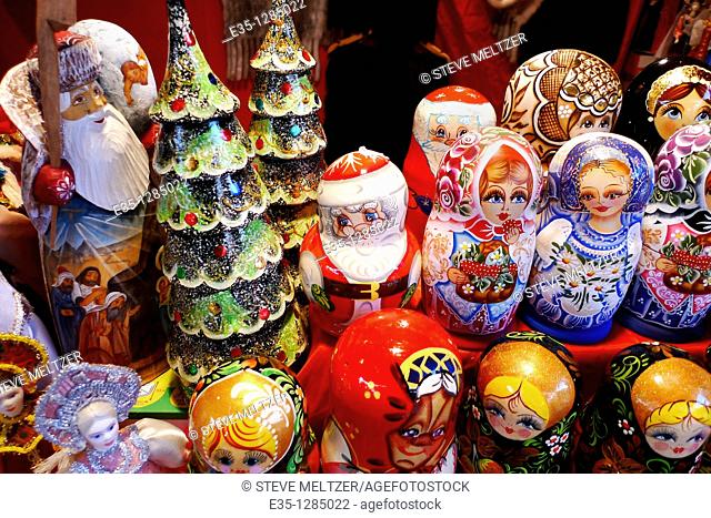 New Russian Christmas nested dolls