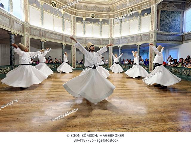 Whirling Dervishes, dervish Sema dance, Mevlevihanesi Müzesi, Istiklal Caddesi, Istanbul, European side, Turkey