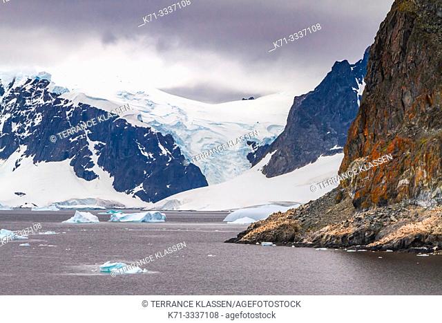 Antarctica glacier and ice bergs in the Antarctic Peninsula