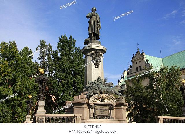 Poland, Warsaw, Europe, Krakowskie Przdmiescie, Krakow suburb, statue, Adamowi, Mickiewiczowi, Mickiewicza, author, writer