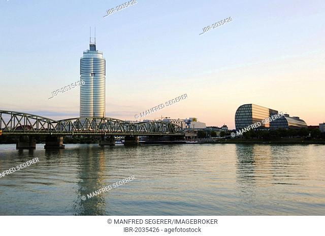Millennium Tower, office tower, 171 metres, 202 metres with roof construction, tallest office building in Austria, Handelskai 94-96, 20th district of Vienna