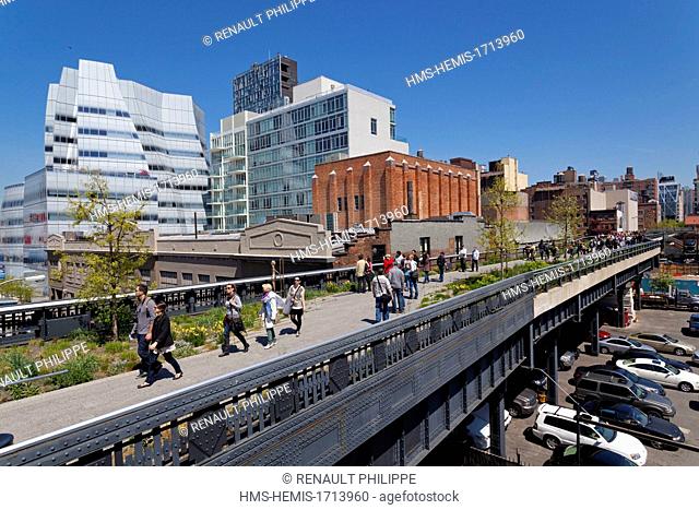 United States, New York, Manhattan, Meatpacking District, the High Line walk on a former railway line