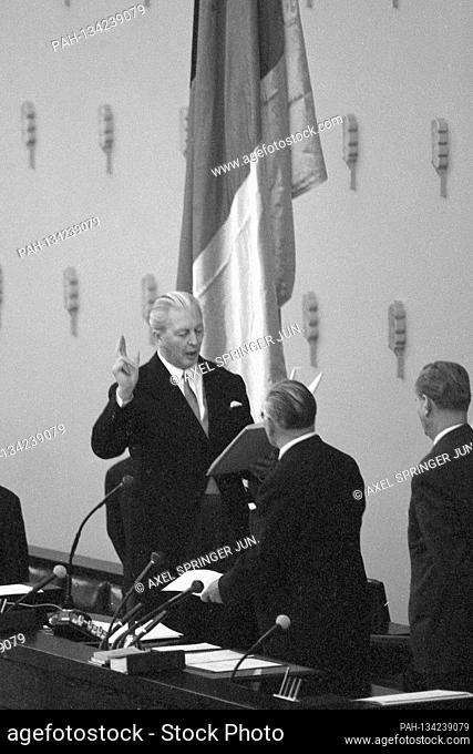 Federal Chancellor Kurt Georg KIESINGER, CDU, at his swearing-in ceremony as Federal Chancellor on December 1st, 1966 in the German Bundestag in Bonn