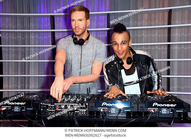 Unveiling of the new Justin Bieber wax figure at Madame Tussauds in Mitte. Featuring: Prince Damien, Calvin Harris wax figure Where: Berlin