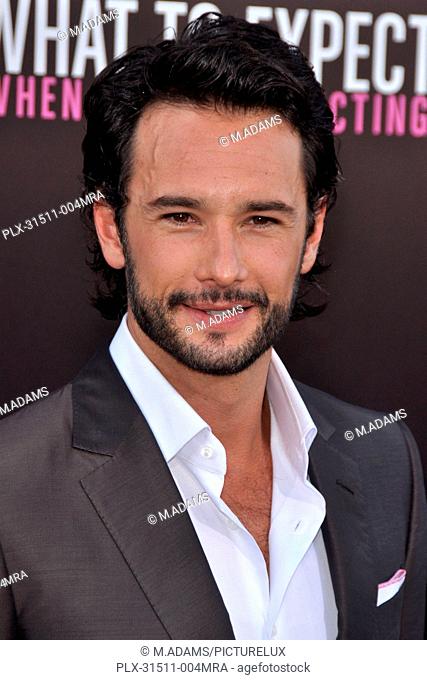 Rodrigo Santoro at the What to Expect When You're Expecting Premiere. Arrivals held at Grauman's Chinese Theater in Hollywood, CA, May 14, 2012